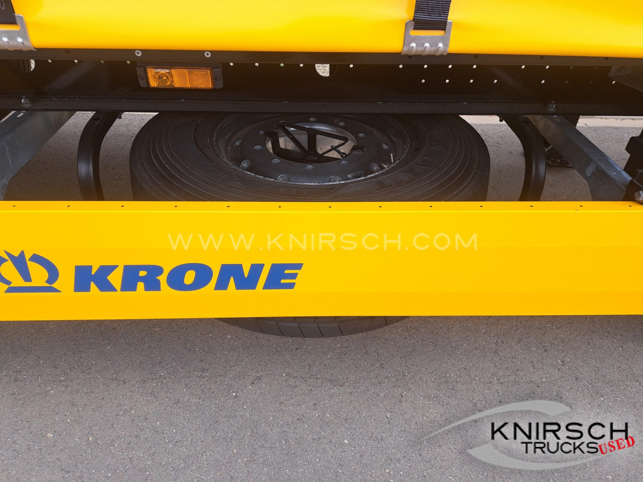 KRONE Profi Liner SDP 27 XL, Getränke, Daimler 9.5 - Rimorkio me tendë: foto 3 KRONE Profi Liner SDP 27 XL, Getränke, Daimler 9.5 - Rimorkio me tendë: foto 3