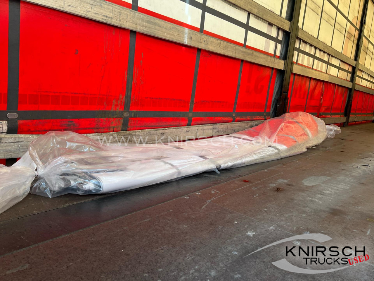 KRONE Profiliner SD Code XL Plane neu - Gjysmë rimorkio me tendë: foto 3 KRONE Profiliner SD Code XL Plane neu - Gjysmë rimorkio me tendë: foto 3