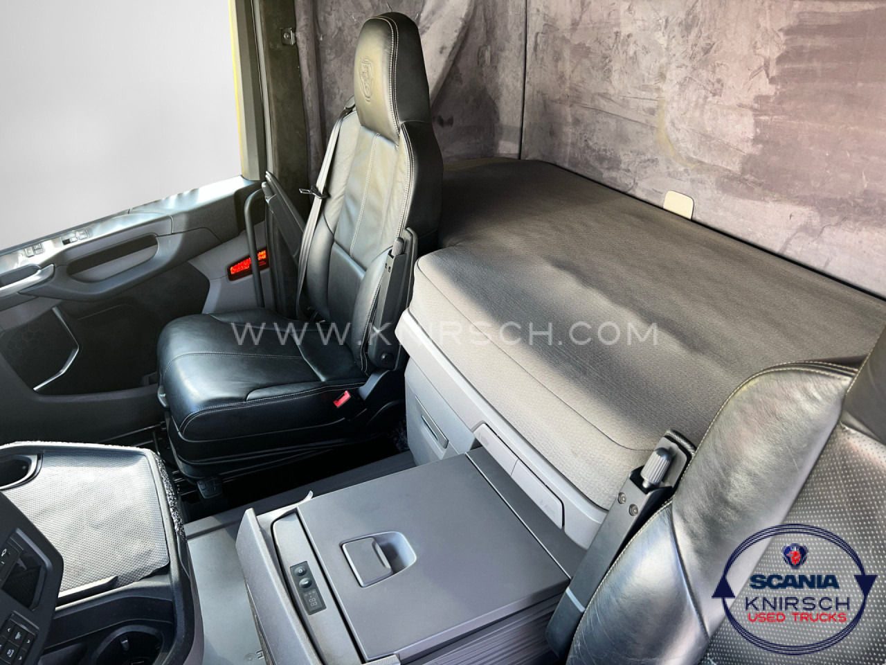 SCANIA R500B6X2*4NB Gergen Silosteller TAK 25 Z4 - Kamion vetëshkarkues: foto 5 SCANIA R500B6X2*4NB Gergen Silosteller TAK 25 Z4 - Kamion vetëshkarkues: foto 5