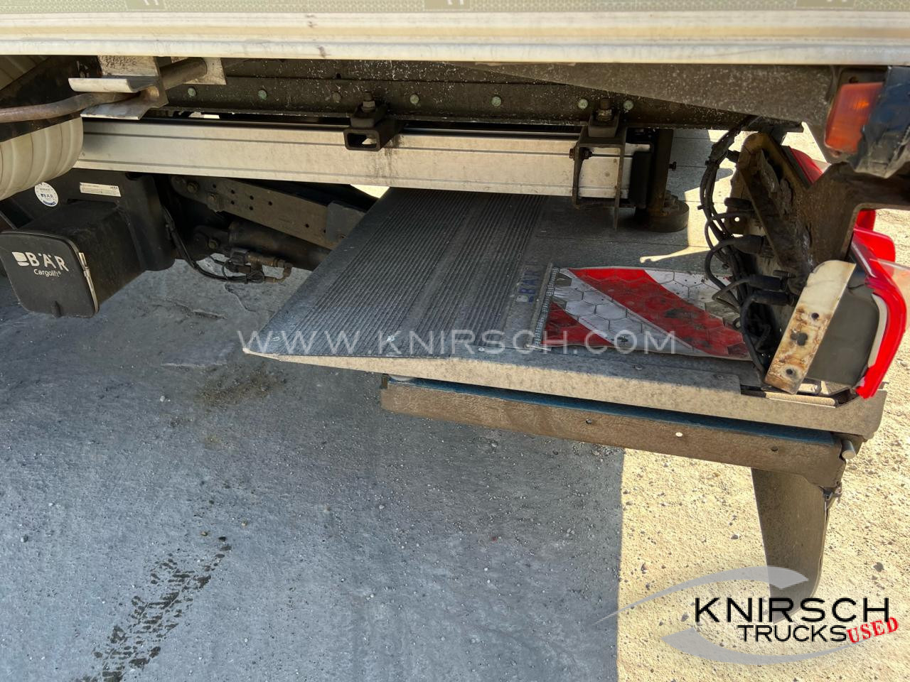 SCHMITZ SKO 24 Doppelstock, LBW 2000 kg, Liftachse - Gjysmë rimorkio izotermike: foto 3 SCHMITZ SKO 24 Doppelstock, LBW 2000 kg, Liftachse - Gjysmë rimorkio izotermike: foto 3