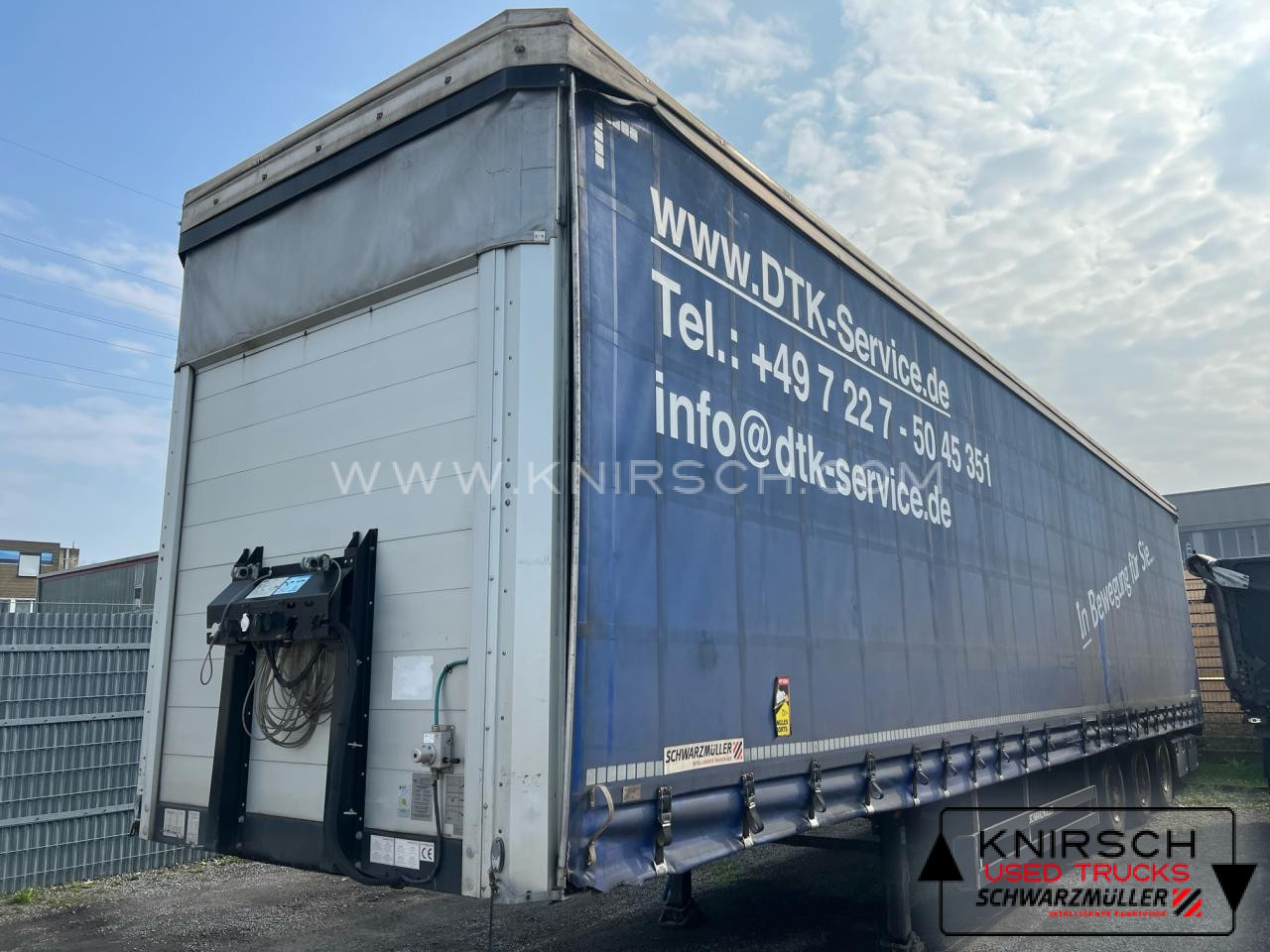 SCHWARZMUELLER S1 Mega, XL, Daimler 9.5, Getränkezertifikat, SAF - Gjysmë rimorkio me tendë: foto 2 SCHWARZMUELLER S1 Mega, XL, Daimler 9.5, Getränkezertifikat, SAF - Gjysmë rimorkio me tendë: foto 2