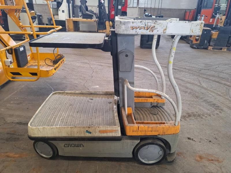 Crown WAVE50-84 - Ngritës me direk vertikal: foto 5 Crown WAVE50-84 - Ngritës me direk vertikal: foto 5