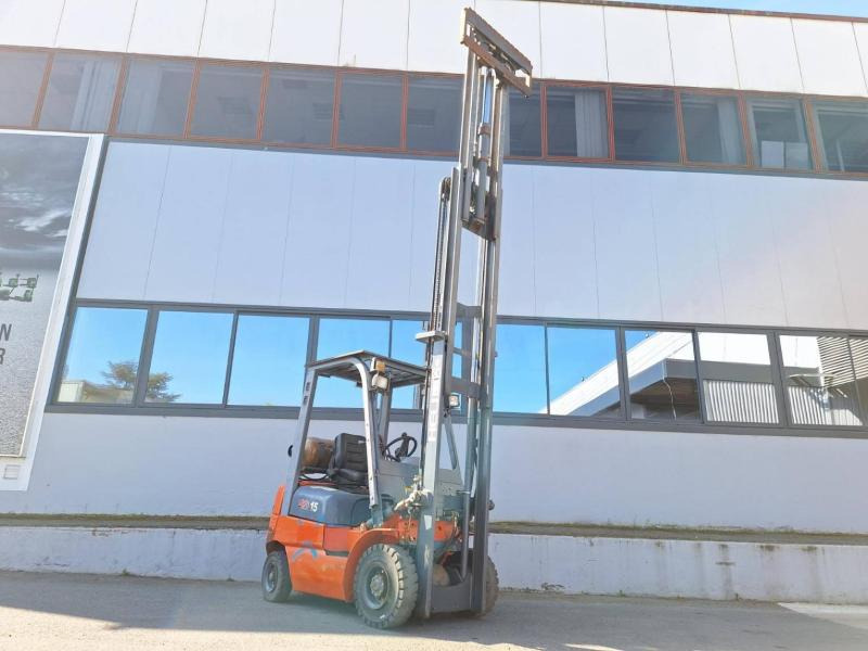 Heli CPYD15 - Pirun më gaz: foto 5 Heli CPYD15 - Pirun më gaz: foto 5