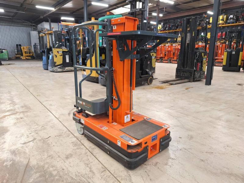 JLG POWER PICKER - Ngritës me direk vertikal: foto 5 JLG POWER PICKER - Ngritës me direk vertikal: foto 5