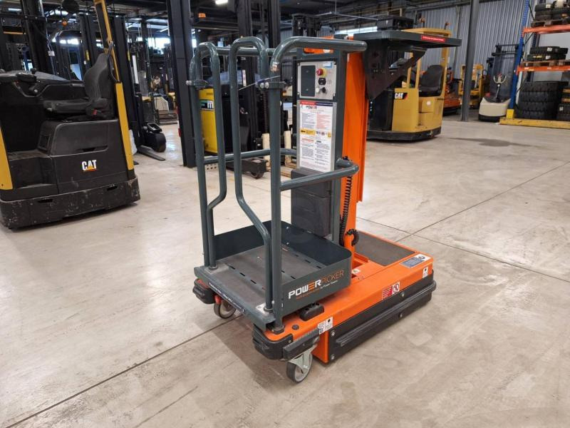 JLG POWER PICKER - Ngritës me direk vertikal: foto 2 JLG POWER PICKER - Ngritës me direk vertikal: foto 2