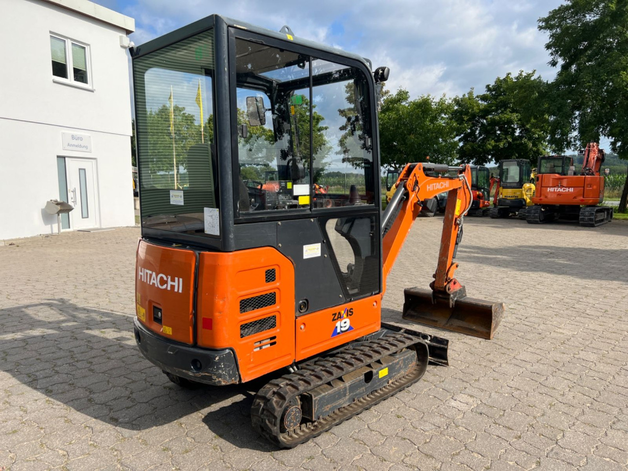 Hitachi ZX 19-6 CR, BJ 21, 1270 BH, MS01, GL - Miniekskavator: foto 4 Hitachi ZX 19-6 CR, BJ 21, 1270 BH, MS01, GL - Miniekskavator: foto 4