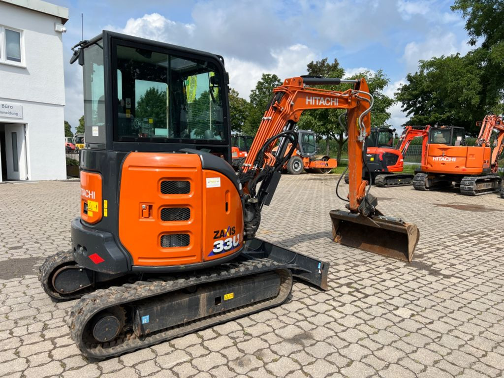 Hitachi ZX 33 U-6 CLR, Bj 22, 610 BH, Klima, MS03, GLV - Miniekskavator: foto 4 Hitachi ZX 33 U-6 CLR, Bj 22, 610 BH, Klima, MS03, GLV - Miniekskavator: foto 4