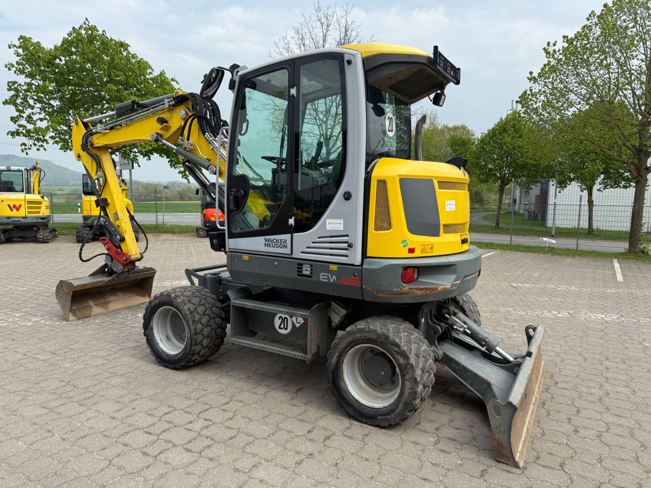 Wacker EW 65, Bj 18, 855 BH, VA, Breitreifen HS03, TOP - Ekskavator me goma: foto 2 Wacker EW 65, Bj 18, 855 BH, VA, Breitreifen HS03, TOP - Ekskavator me goma: foto 2