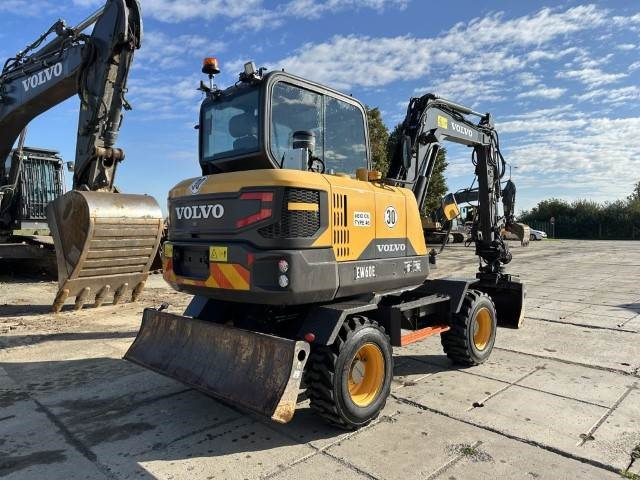 Volvo EW60E - Ekskavator me goma: foto 3 Volvo EW60E - Ekskavator me goma: foto 3