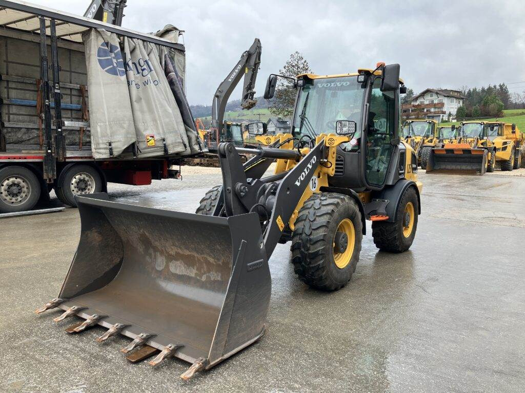 Volvo JL25H Electric - Mini fadrom: foto 4 Volvo JL25H Electric - Mini fadrom: foto 4