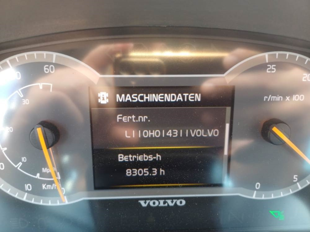 Fadrom me goma Volvo L110H: foto 14