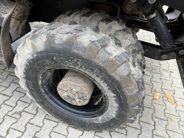 CAT M318D Mobilbagger *9.235 h *Schnellw. *Greifer - Ekskavator me goma: foto 5 CAT M318D Mobilbagger *9.235 h *Schnellw. *Greifer - Ekskavator me goma: foto 5