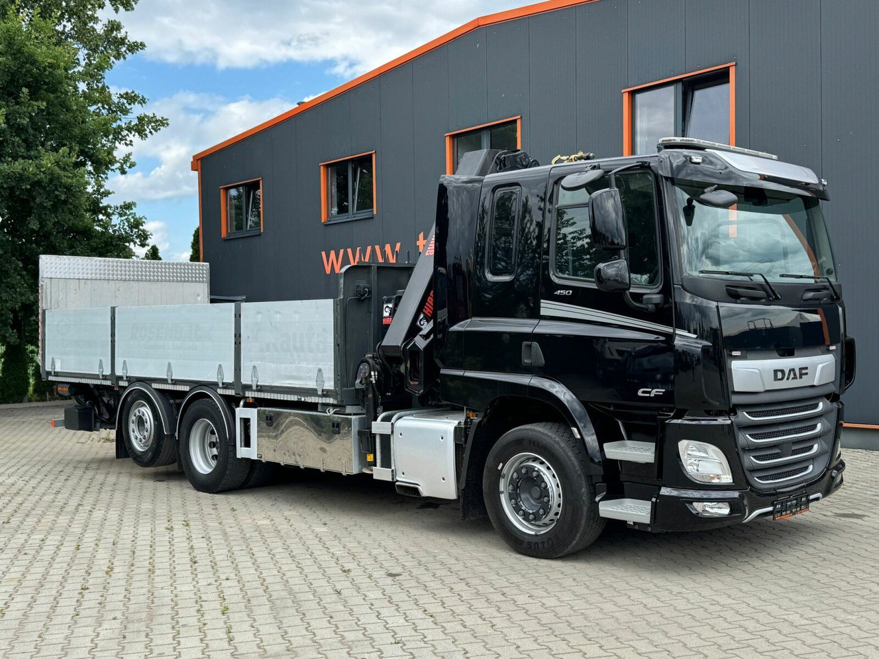 DAF CF 450 FAN 6x2 Pritsche mit Kran HIAB 188 E-6 - Kamion me karroceri të hapur, Kamion me vinç: foto 4 DAF CF 450 FAN 6x2 Pritsche mit Kran HIAB 188 E-6 - Kamion me karroceri të hapur, Kamion me vinç: foto 4