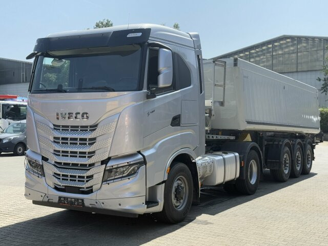 Iveco S-WAY 4x4H Zugmaschine Euro 6 *Kippauflieger - Gjysmë-kamion: foto 3 Iveco S-WAY 4x4H Zugmaschine Euro 6 *Kippauflieger - Gjysmë-kamion: foto 3