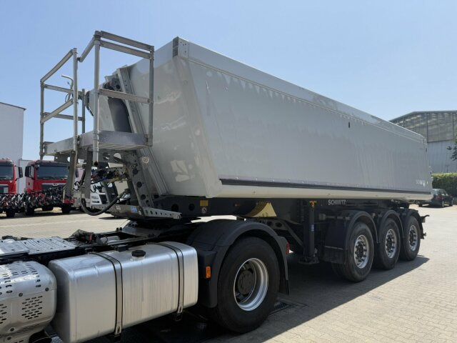 Iveco S-WAY 4x4H Zugmaschine Euro 6 *Kippauflieger - Gjysmë-kamion: foto 2 Iveco S-WAY 4x4H Zugmaschine Euro 6 *Kippauflieger - Gjysmë-kamion: foto 2