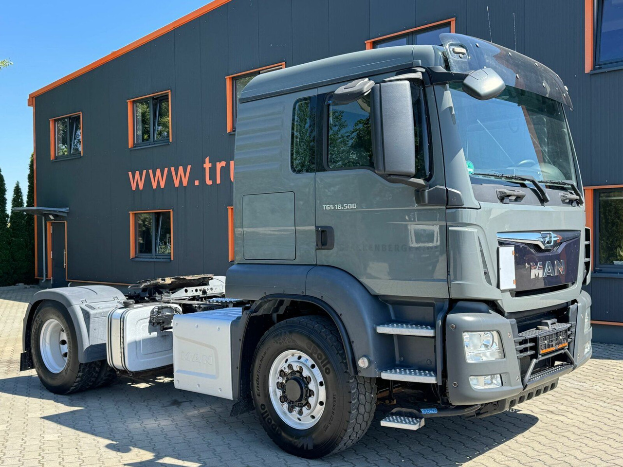 MAN TGS 18.500 4x4H BLS Euro 6 SZM Kipphyd. Retarder - Gjysmë-kamion: foto 1 MAN TGS 18.500 4x4H BLS Euro 6 SZM Kipphyd. Retarder - Gjysmë-kamion: foto 1