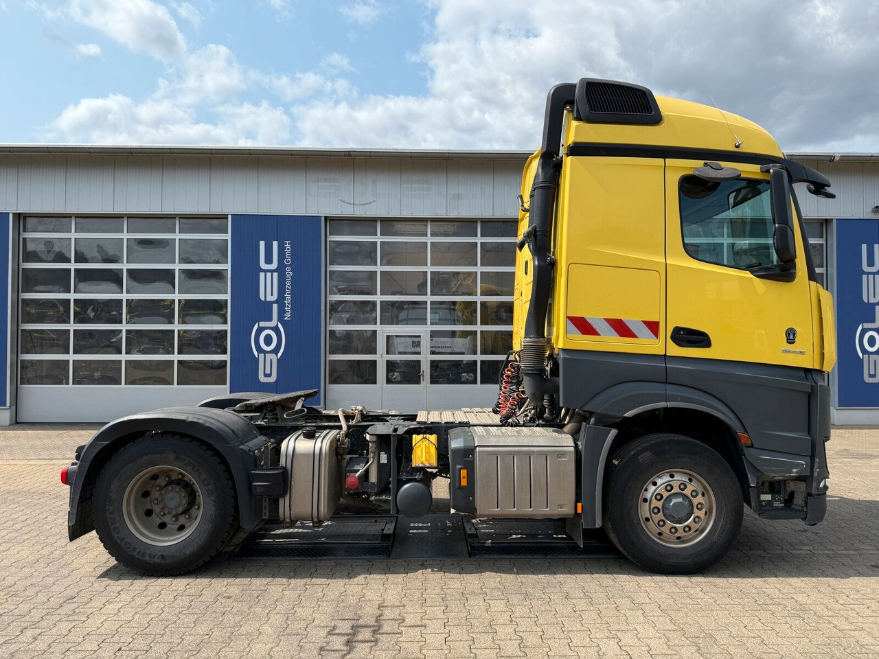 Mercedes-Benz ACTROS 1846 4x4 HAD Eur 6 Kipphydraulik Retarder - Gjysmë-kamion: foto 2 Mercedes-Benz ACTROS 1846 4x4 HAD Eur 6 Kipphydraulik Retarder - Gjysmë-kamion: foto 2