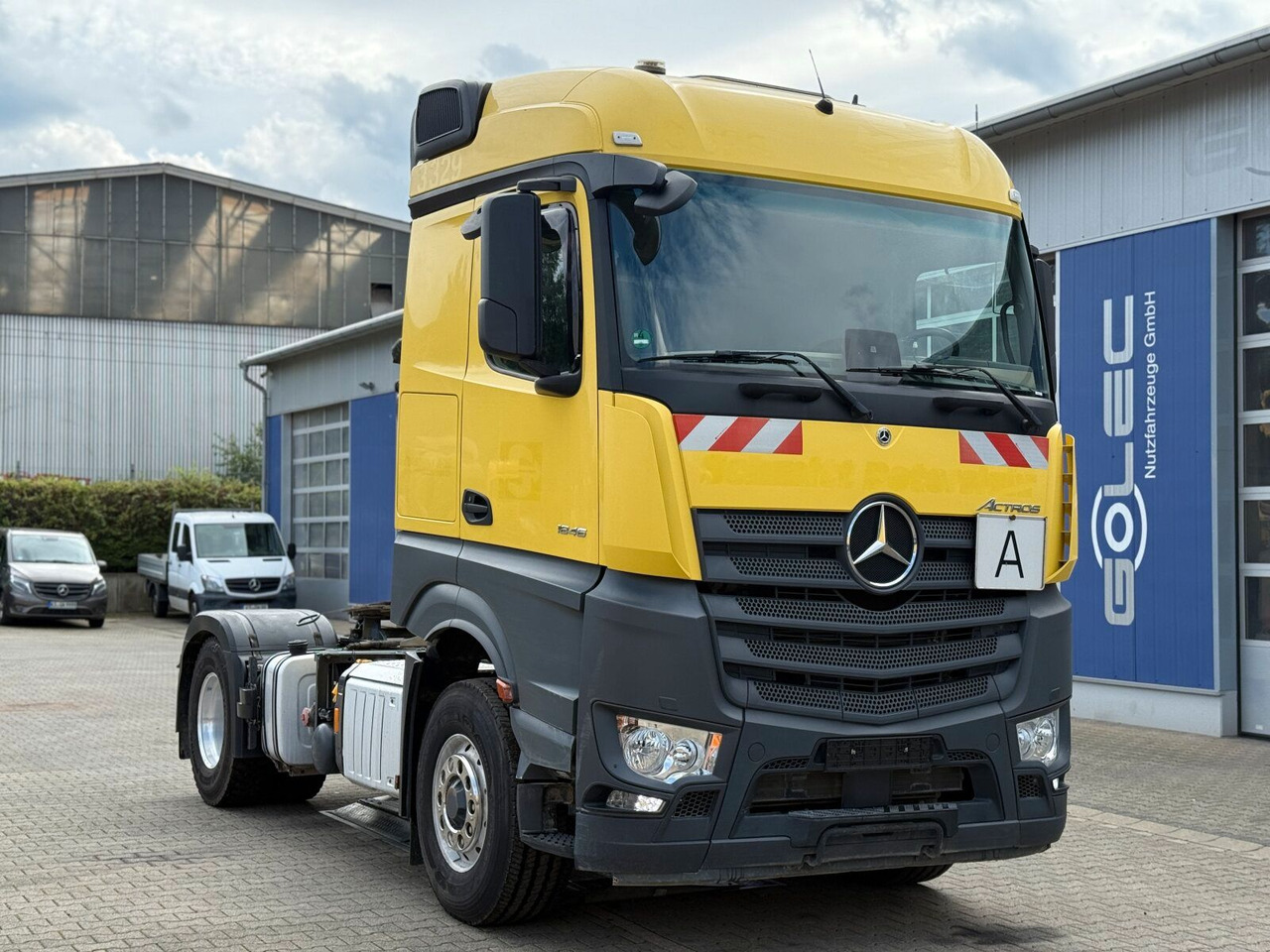 Mercedes-Benz ACTROS 1846 4x4 HAD Eur 6 Kipphydraulik Retarder - Gjysmë-kamion: foto 1 Mercedes-Benz ACTROS 1846 4x4 HAD Eur 6 Kipphydraulik Retarder - Gjysmë-kamion: foto 1
