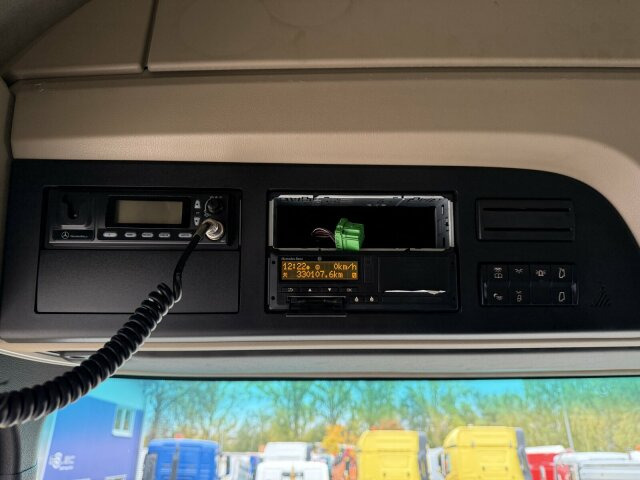 Mercedes-Benz ACTROS 1846 4x4 HAD Eur 6 Kipphydraulik Retarder - Gjysmë-kamion: foto 4 Mercedes-Benz ACTROS 1846 4x4 HAD Eur 6 Kipphydraulik Retarder - Gjysmë-kamion: foto 4