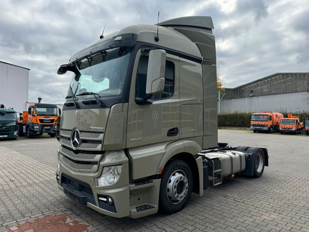 Mercedes-Benz Actros 1840 4x2 SZM Mega *Retarder - Gjysmë-kamion: foto 2 Mercedes-Benz Actros 1840 4x2 SZM Mega *Retarder - Gjysmë-kamion: foto 2