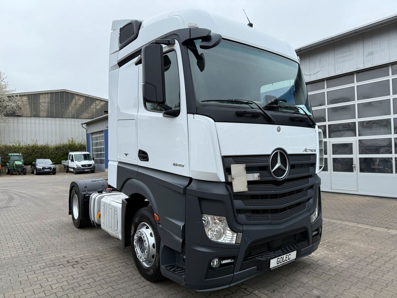 Mercedes-Benz Actros 1845 SZM 4x2 Retarder Kipphydraulik - Gjysmë-kamion: foto 1 Mercedes-Benz Actros 1845 SZM 4x2 Retarder Kipphydraulik - Gjysmë-kamion: foto 1