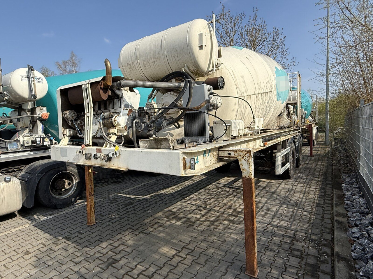 Intermix 10 m³ Betonmischer Auflieger mit Motor - Autobetoniere: foto 4 Intermix 10 m³ Betonmischer Auflieger mit Motor - Autobetoniere: foto 4