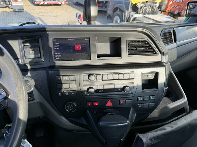 MAN TGS 28.480 6x4 Abrollkipper Meiller RS21.65 - Kamion vetëngarkues: foto 4 MAN TGS 28.480 6x4 Abrollkipper Meiller RS21.65 - Kamion vetëngarkues: foto 4