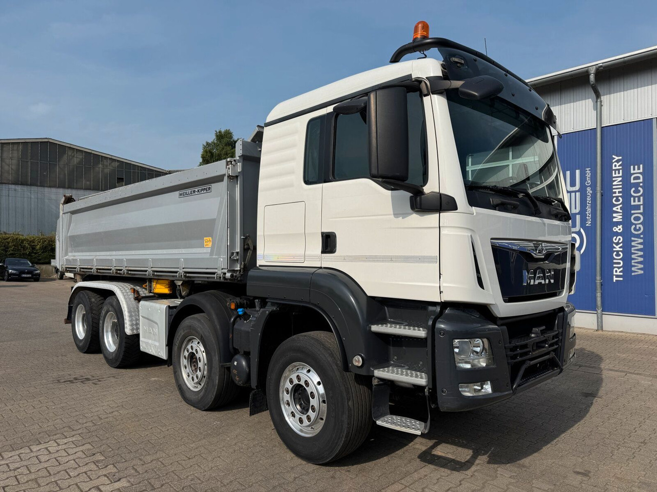 MAN TGS 35.460 8x4 BL Kipper Meiller Bordmatik - Kamion vetëshkarkues: foto 1 MAN TGS 35.460 8x4 BL Kipper Meiller Bordmatik - Kamion vetëshkarkues: foto 1