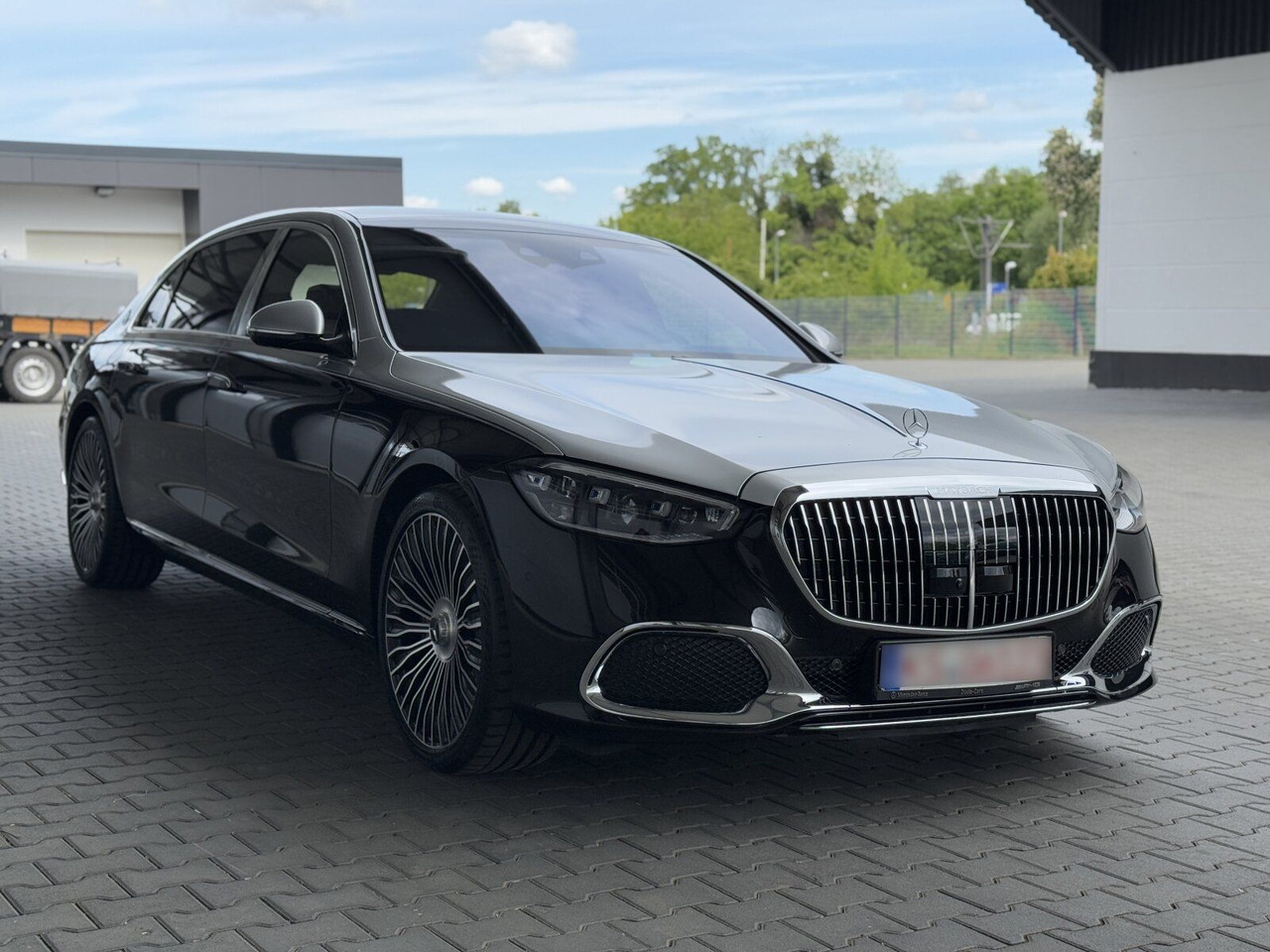 Maybach Mercedes Benz S680 Maybach V12 High-End -Paket - Sedan: foto 1 Maybach Mercedes Benz S680 Maybach V12 High-End -Paket - Sedan: foto 1