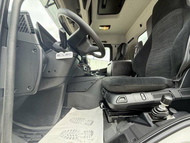 Mercedes-Benz 4145 8x8 Meiler Dreiseitenkipper Bordmatik - Kamion vetëshkarkues: foto 5 Mercedes-Benz 4145 8x8 Meiler Dreiseitenkipper Bordmatik - Kamion vetëshkarkues: foto 5