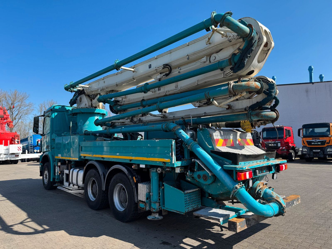 Mercedes-Benz AROCS 2844 6x4 Euro 6 Betonpumpe SERMAC 5Z33 - Pompë betoni: foto 5 Mercedes-Benz AROCS 2844 6x4 Euro 6 Betonpumpe SERMAC 5Z33 - Pompë betoni: foto 5