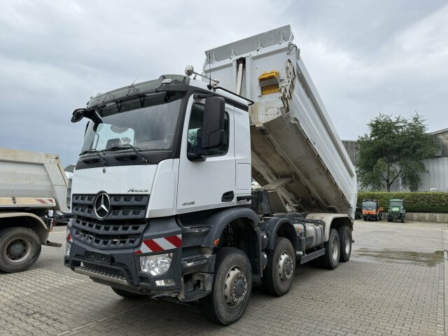 Mercedes-Benz AROCS 4145 8x8 Meiller Muldenkipper - Kamion vetëshkarkues: foto 4 Mercedes-Benz AROCS 4145 8x8 Meiller Muldenkipper - Kamion vetëshkarkues: foto 4