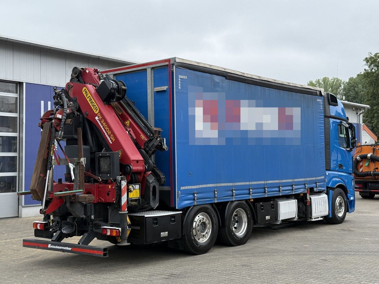 Mercedes-Benz Actros 6x2 Pritsche Kran Palfinger PK34002 + JIB - Kamion me karroceri të hapur, Kamion me vinç: foto 3 Mercedes-Benz Actros 6x2 Pritsche Kran Palfinger PK34002 + JIB - Kamion me karroceri të hapur, Kamion me vinç: foto 3