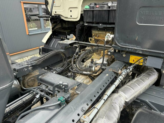 Mercedes-Benz Arocs 4145 8x4 Abrollkipper MEILLER RS 26.60L - Kamion vetëngarkues: foto 2 Mercedes-Benz Arocs 4145 8x4 Abrollkipper MEILLER RS 26.60L - Kamion vetëngarkues: foto 2