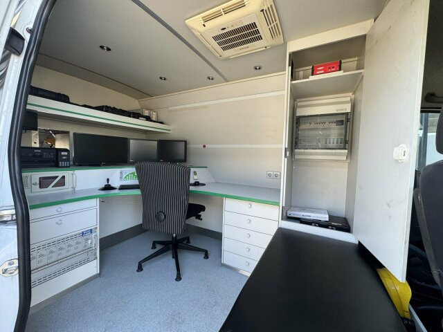 Mercedes-Benz Sprinter MB TV-Fzg mit Rausch Inspektion Einheit - Kamion me vakuum: foto 5 Mercedes-Benz Sprinter MB TV-Fzg mit Rausch Inspektion Einheit - Kamion me vakuum: foto 5