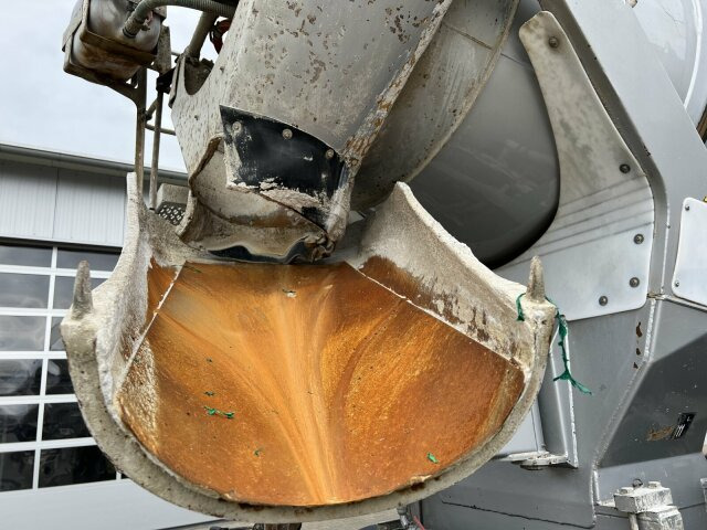 Schwing Stetter Betonmischer Auflieger 10 m³ - Gjysmë rimorkio betoniere: foto 3 Schwing Stetter Betonmischer Auflieger 10 m³ - Gjysmë rimorkio betoniere: foto 3