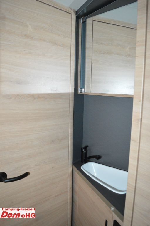 Kamper gjysmë i integruar Knaus L!VE TI 650 MF Platinum Selection 140PS: foto 18