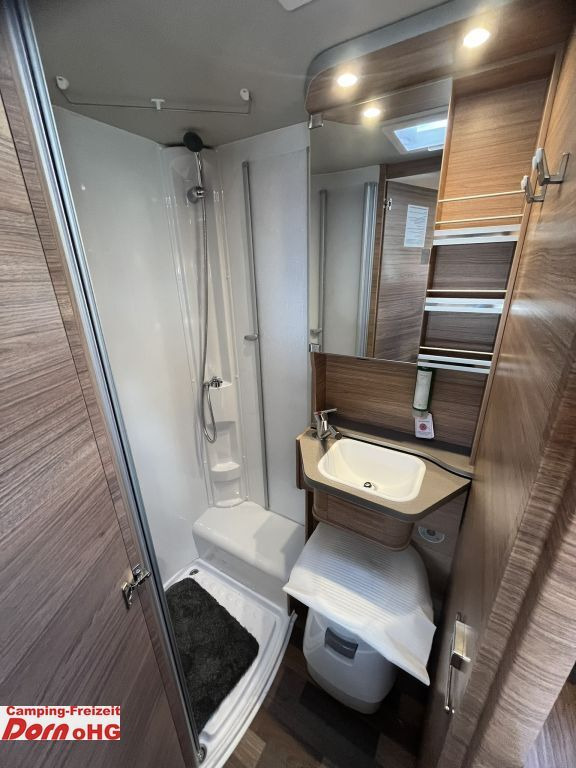 Kamper i integruar i ri Weinsberg CaraCore 650 MEG Automatik/180PS Weinsberg CaraCore 650 MEG Automatik/180PS: foto 21