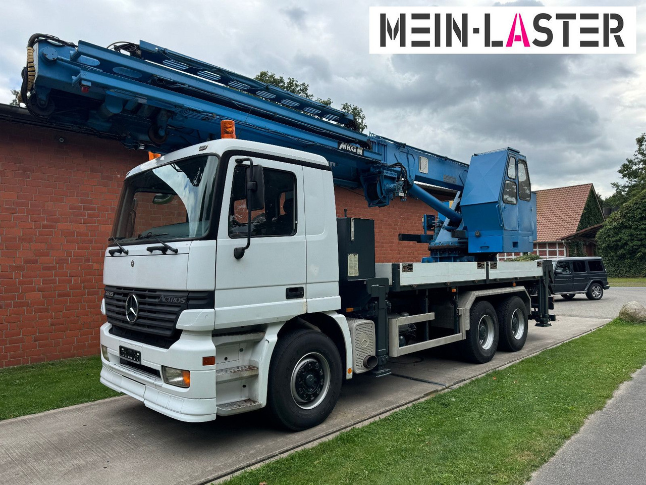 Mercedes-Benz 3335 V6 MKG 550 Ta2-a2 -46m 420 kg Funk - Kamion me vinç: foto 4 Mercedes-Benz 3335 V6 MKG 550 Ta2-a2 -46m 420 kg Funk - Kamion me vinç: foto 4