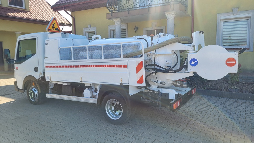 Renault Maxity 140dxi Kanalreiniger COMBI CLEANER VAACUM Hydrocureur - Kamion me vakuum: foto 5 Renault Maxity 140dxi Kanalreiniger COMBI CLEANER VAACUM Hydrocureur - Kamion me vakuum: foto 5