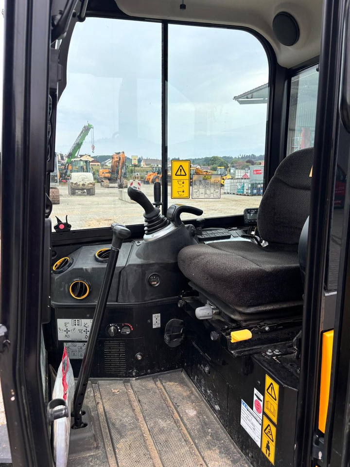 JCB 19C-1 - Miniekskavator: foto 5 JCB 19C-1 - Miniekskavator: foto 5