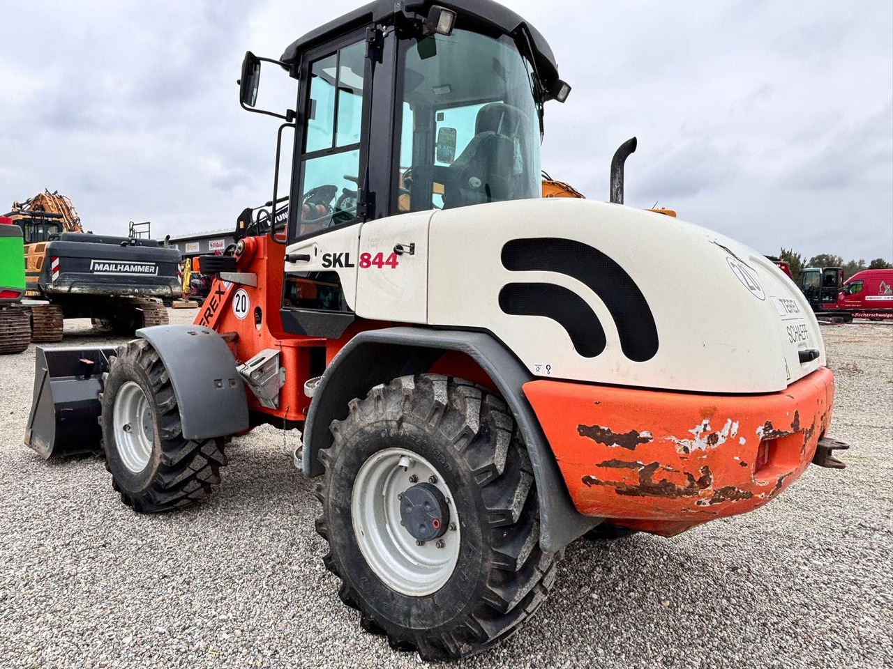 Terex SKL844/ TL100 - Fadrom me goma: foto 4 Terex SKL844/ TL100 - Fadrom me goma: foto 4