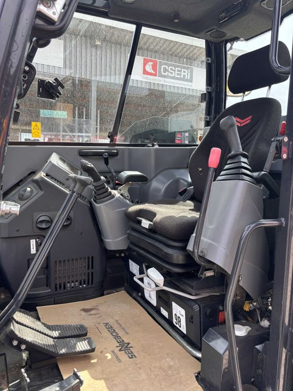 Yanmar VIO 80-2PB Yanmar VIO 80-2PB - Miniekskavator: foto 5 Yanmar VIO 80-2PB Yanmar VIO 80-2PB - Miniekskavator: foto 5