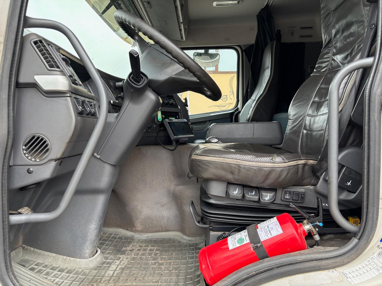 Kamioni VOLVO FM460: foto 15