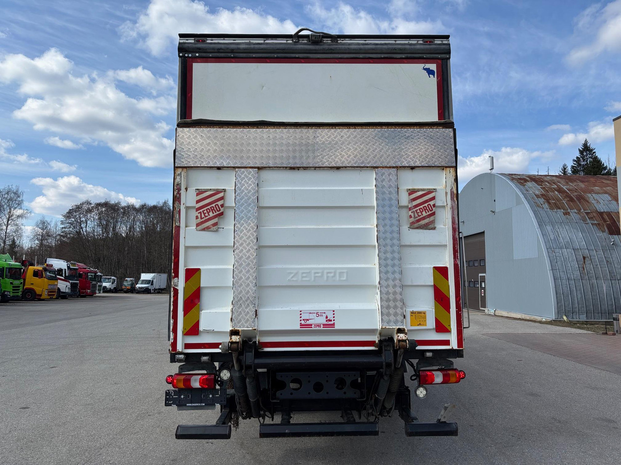MERCEDES-BENZ ACTROS 1835 - Kamion vagonetë: foto 5 MERCEDES-BENZ ACTROS 1835 - Kamion vagonetë: foto 5