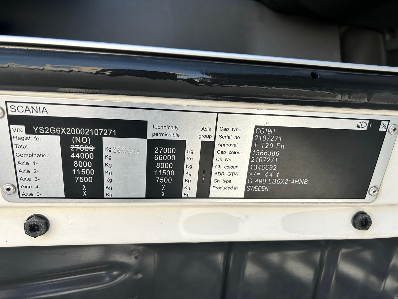 Kamion frigorifer SCANIA G490: foto 27 Kamion frigorifer SCANIA G490: foto 27