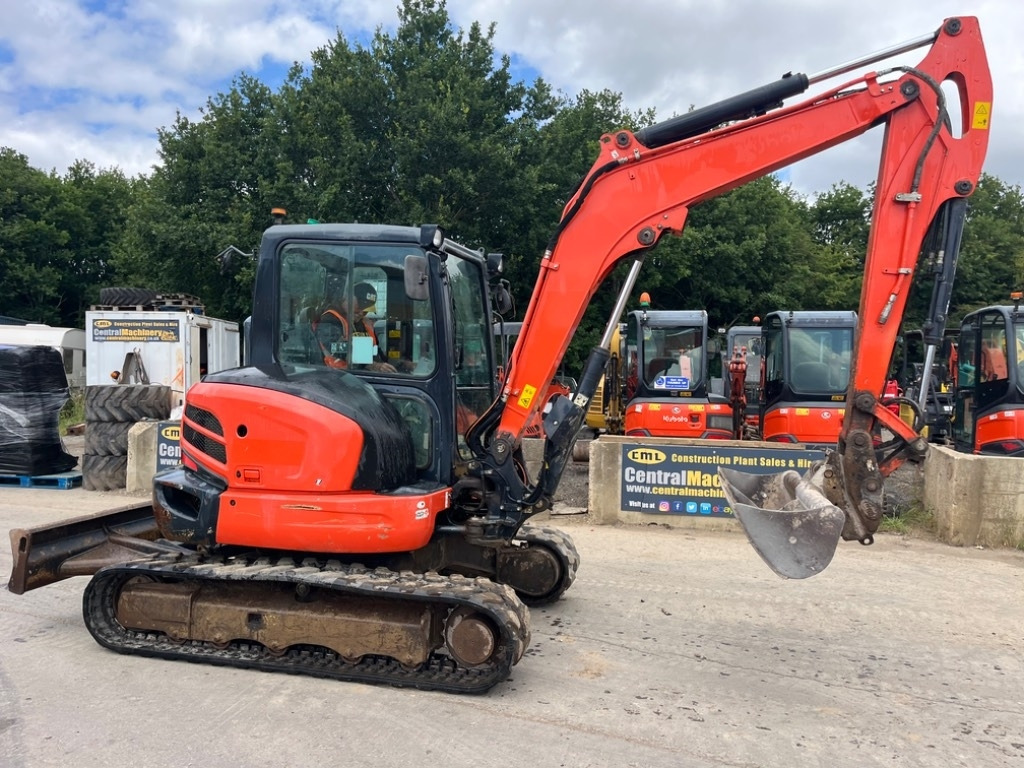 Kubota KX 057-4 - Miniekskavator: foto 2 Kubota KX 057-4 - Miniekskavator: foto 2