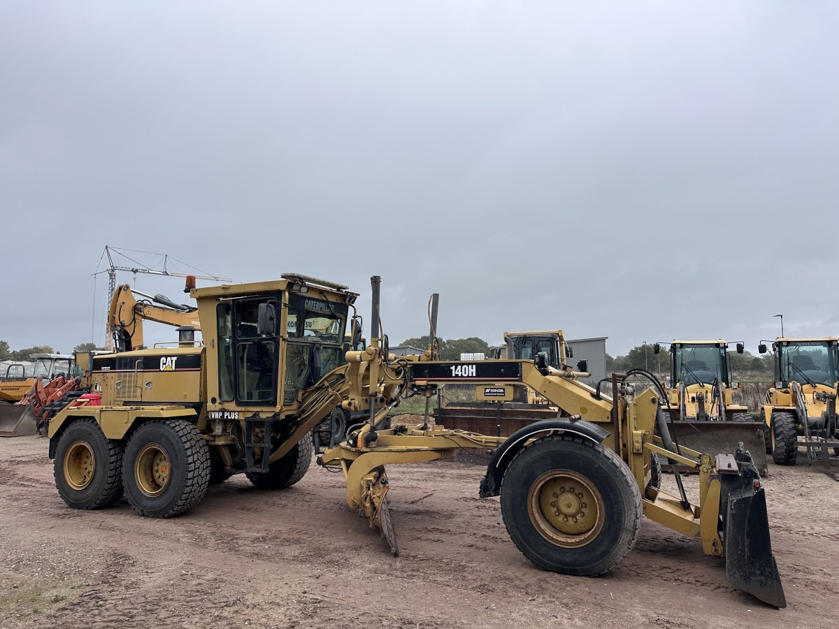 CATERPILLAR 140 H CE original German machine ready for work! - Makinë niveluese: foto 5 CATERPILLAR 140 H CE original German machine ready for work! - Makinë niveluese: foto 5