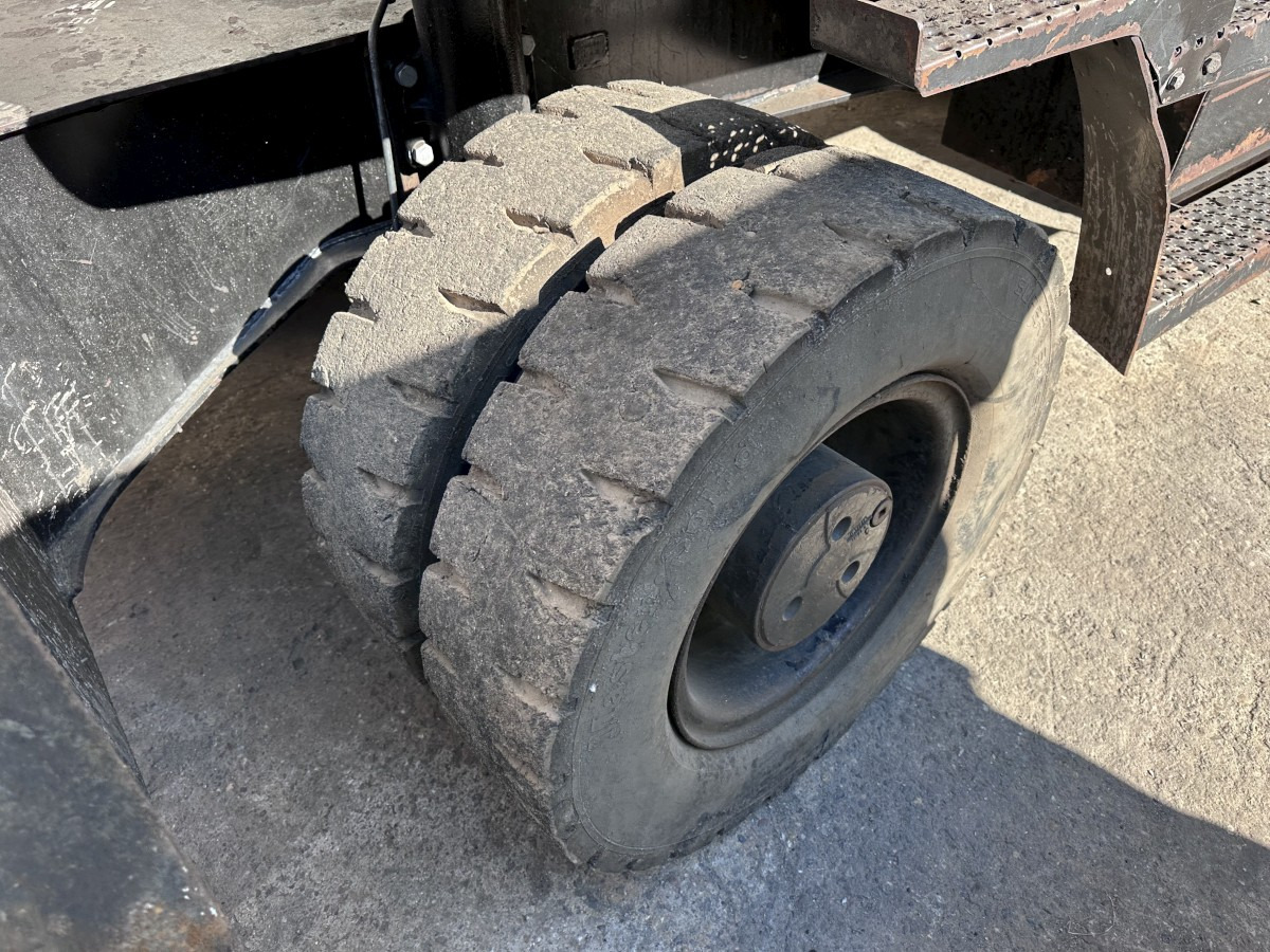 CATERPILLAR M 318 MH mit Greifer Kein 3022 3026 320 322 - Ekskavator për mbetje: foto 5 CATERPILLAR M 318 MH mit Greifer Kein 3022 3026 320 322 - Ekskavator për mbetje: foto 5