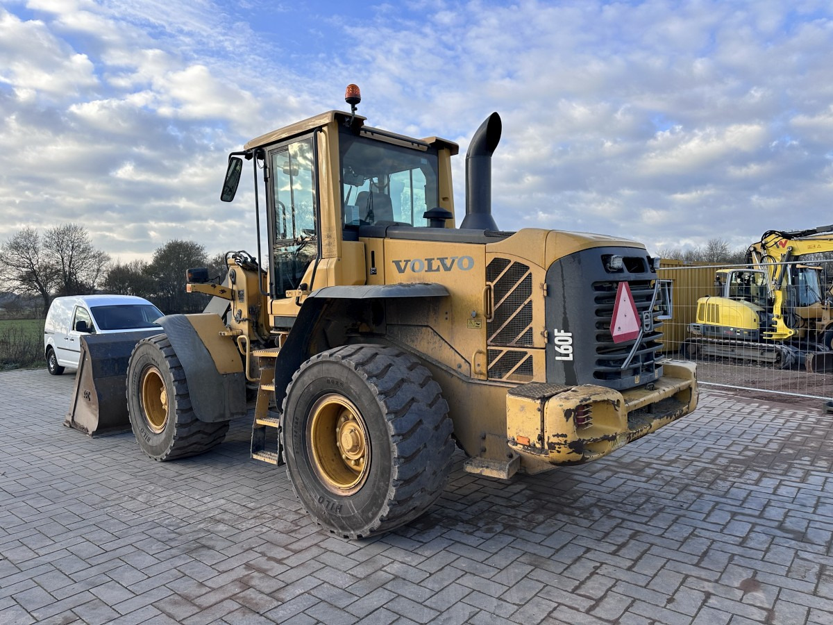 VOLVO L 60 F low Hours Klima Very good Condition - Fadrom me goma: foto 5 VOLVO L 60 F low Hours Klima Very good Condition - Fadrom me goma: foto 5